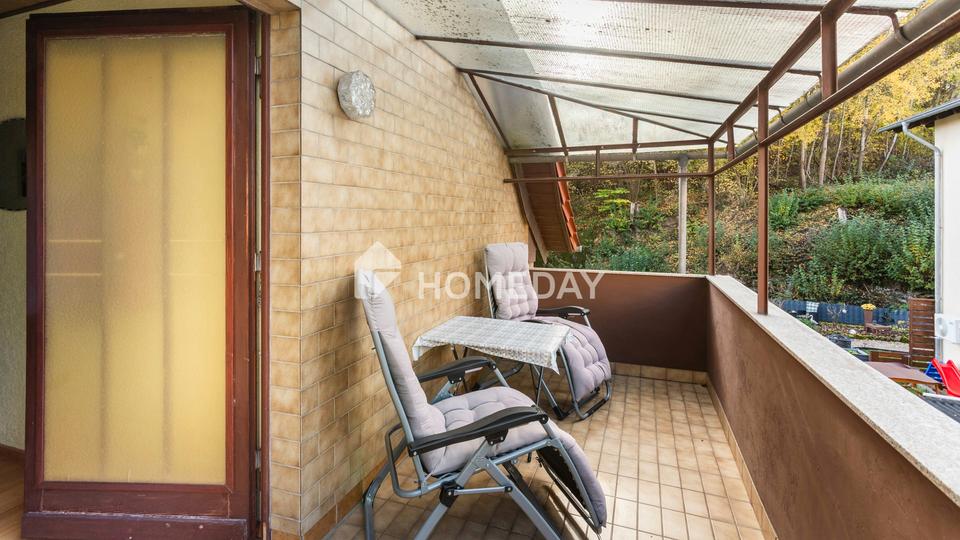 Zwei Balkone, großer Garten, Doppelgarage: Ihr Familiendomizil in Contwig – Bild 16