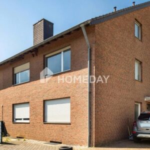 Geräumiges ZFH mit Garten, Balkon, Loggia, Garage und Ausbaupotenzial in ruhiger Lage