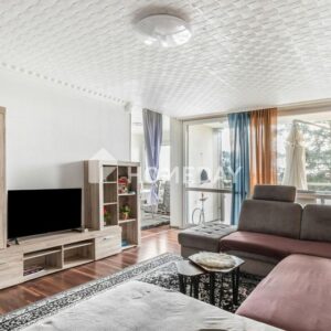 Großzügige 3-Zimmer-Wohnung mit zwei Loggien, Aufzug und Tiefgaragenstellplatz