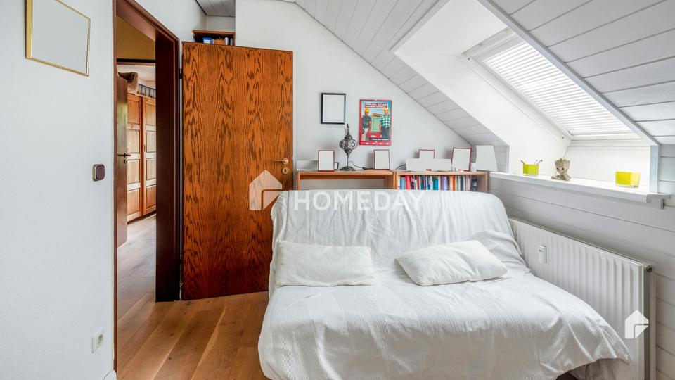 Fast wie DHH: Schicke Maisonette mit SW-Terrasse, Wintergarten, 2 Bädern und Garten | Ruhige Lage – Bild 18