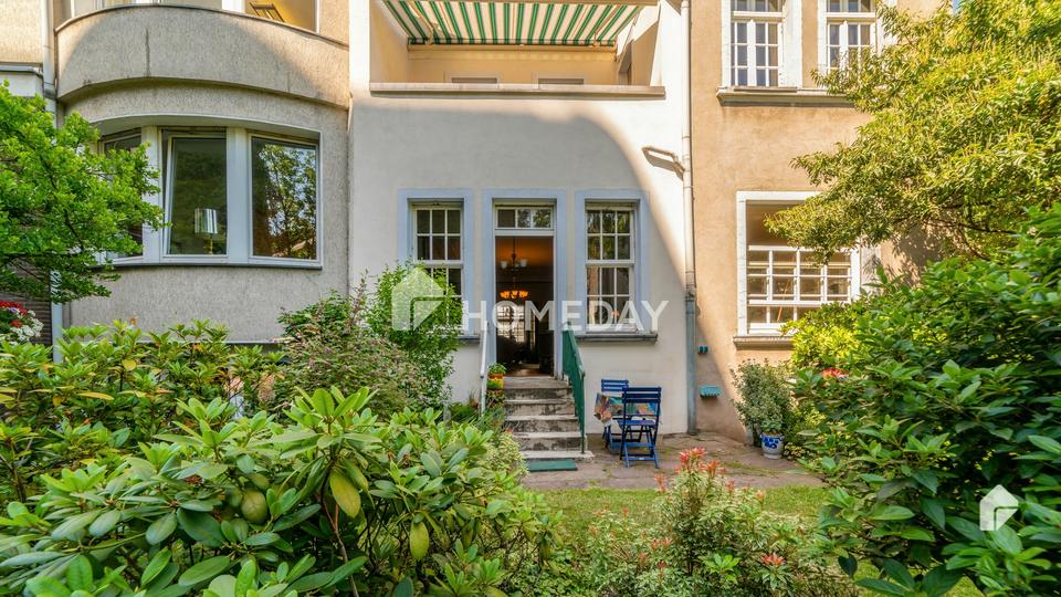 Denkmalgeschützte Backsteinvilla mit liebevoll gepflegtem Garten in der Duisburger City – Bild 2