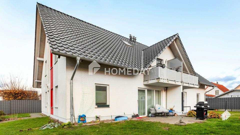 Attraktives Mehrfamilienhaus in ruhiger Lage am Wasser | Voll vermietet | Frei verfügbar ab Mai – Bild 2