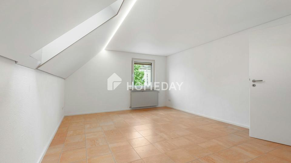 Zwei Wohngebäude, fünf Einheiten, große Scheune – Investition mit Perspektive – Bild 11