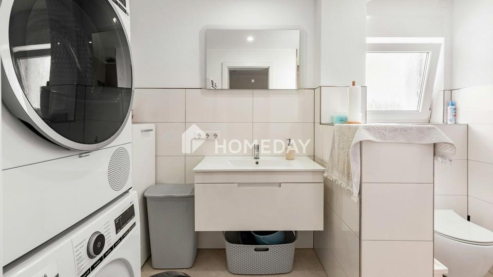 Gepflegtes MFH mit 3 Wohneinheiten & 2 Garagen – ca. 230 m² Wohnfläche auf ca. 427 m² Grundstück – Bild 17