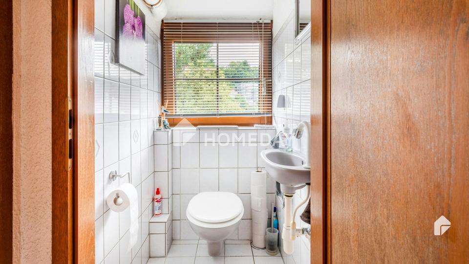 Charmante Maisonettewohnung auf 110 QM mit 7 Zimmern, Garage und Keller – Bild 13