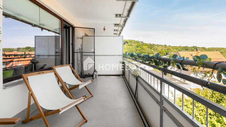 Attraktive 3-Zimmer-Wohnung mit Balkon und EBK in Bad Soden am Taunus – Bild 2