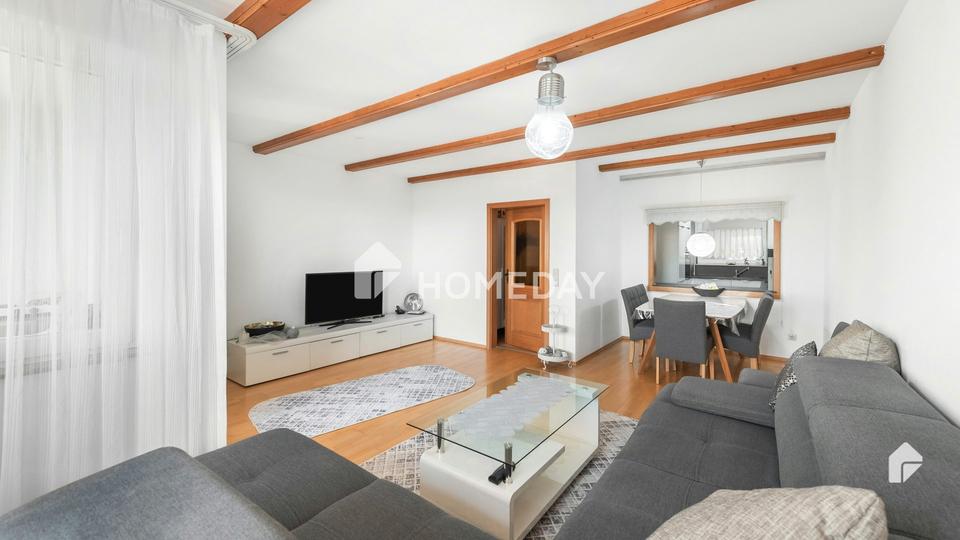 Lichtdurchflutete Maisonettewohnung mit Haus-Charakter und Loggia – Ihr neues Zuhause – Bild 2