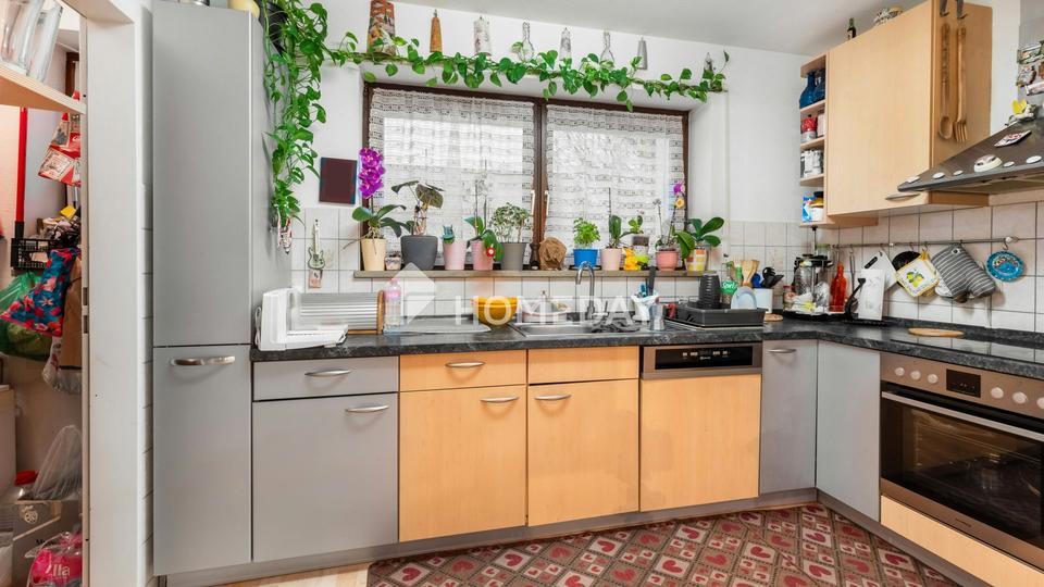 Helle 3,5-Zimmer-Wohnung mit Loggia und Tiefgaragenstellplatz – Bild 4