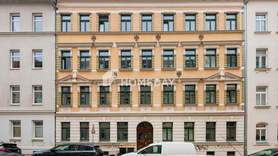 Altbauflair & Sonnenbalkon – 2-Zimmer-Wohnung im sanierten Denkmal – Bild 3