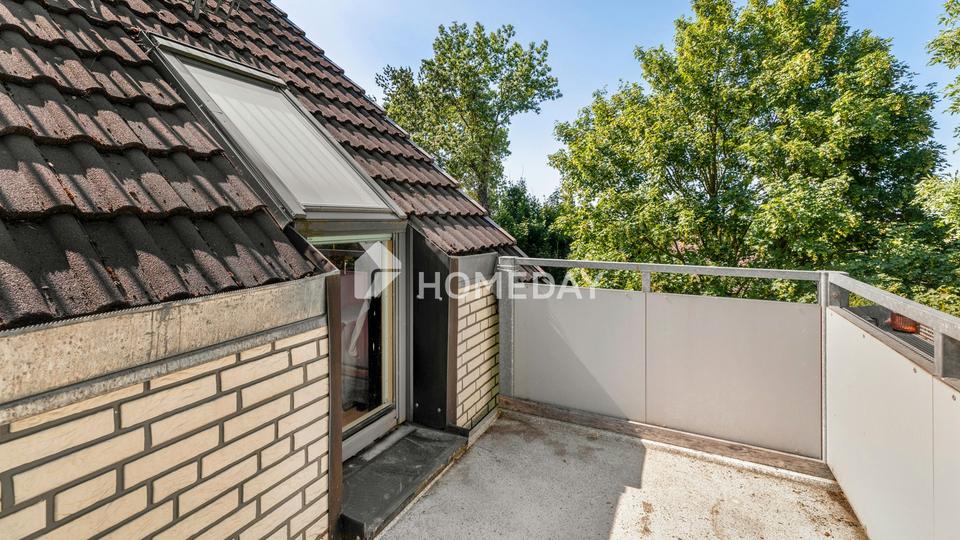 Charmante 3-Zimmer-Dachgeschosswohnung mit Keller, Garage und schönem Ausblick – Bild 17