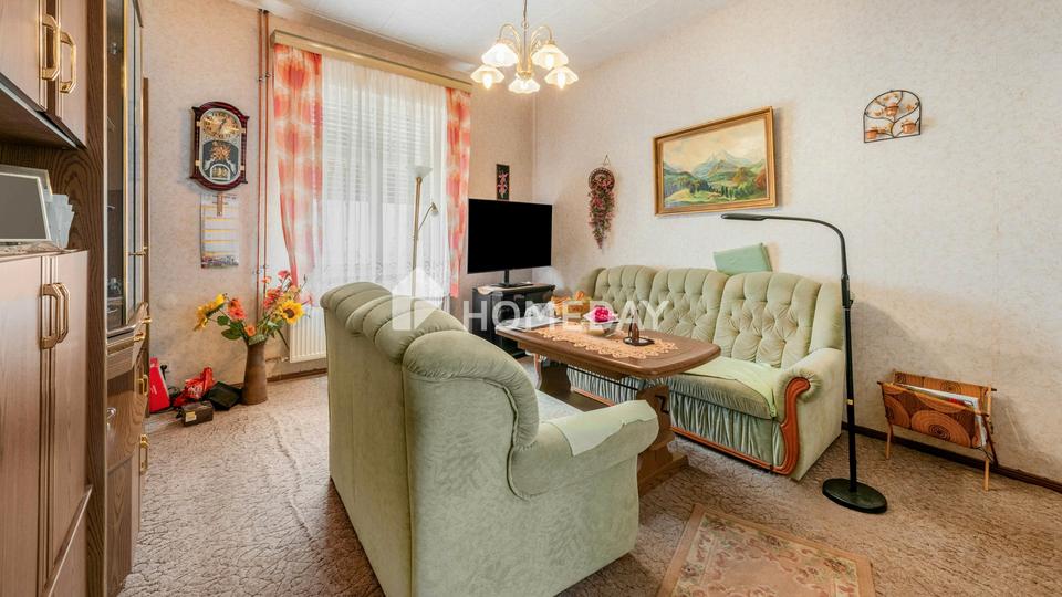 Familienidyll mit Wintergarten, Balkon und großem Grundstück – Bild 4