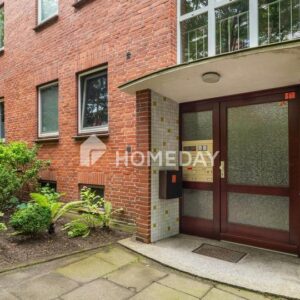 Kapitalanlage mit Perspektive: Schöne 4-Zimmer-Wohnung mit Gartenzugang