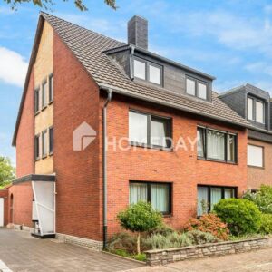 Gemütliches MFH mit großzügigem Garten und Schwimmteich in attraktiver Lage von Alsdorf