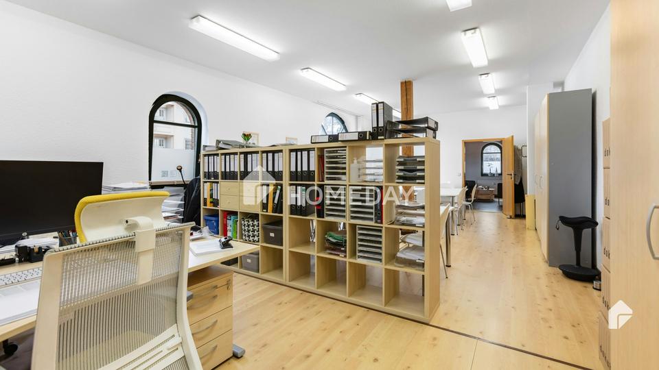 Einzigartiges Gründerzeitgebäude in bester Lage – mit Nebengebäude und Stellplätzen im Innenhof – Bild 19