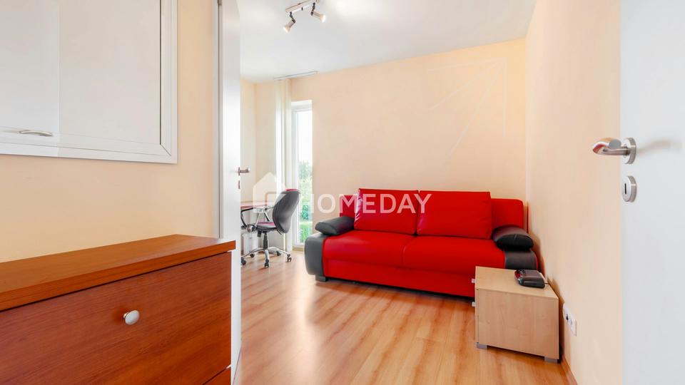 Repräsentatives Haus für Familie & Business: separater Office-Bereich, Sauna, A+ – Bild 11