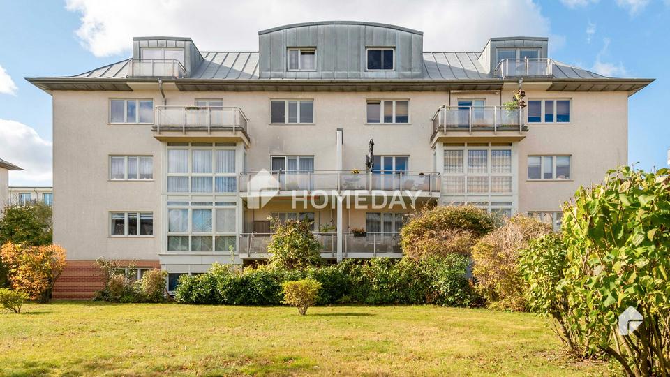 Charmante 2-Zimmer-Wohnung in ruhiger Lage mit zwei Balkonen und Tiefgaragenstellplatz – Bild 3