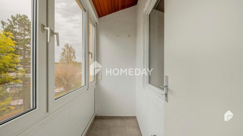 Erstbezug nach Renovierung – nur für Eigennutzer – 2,5-Zimmer-Wohnung mit Erbbaurecht in Feuerbach – Bild 4