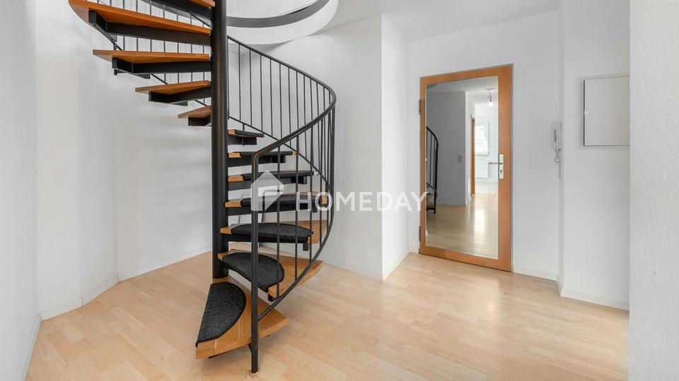 Traumhafte Maisonettewohnung mit Dachterrasse, Duplex-Stellplatz & 2 Bädern in zentraler Lage – Bild 2