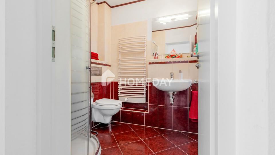 Repräsentatives Haus für Familie & Business: separater Office-Bereich, Sauna, A+ – Bild 7