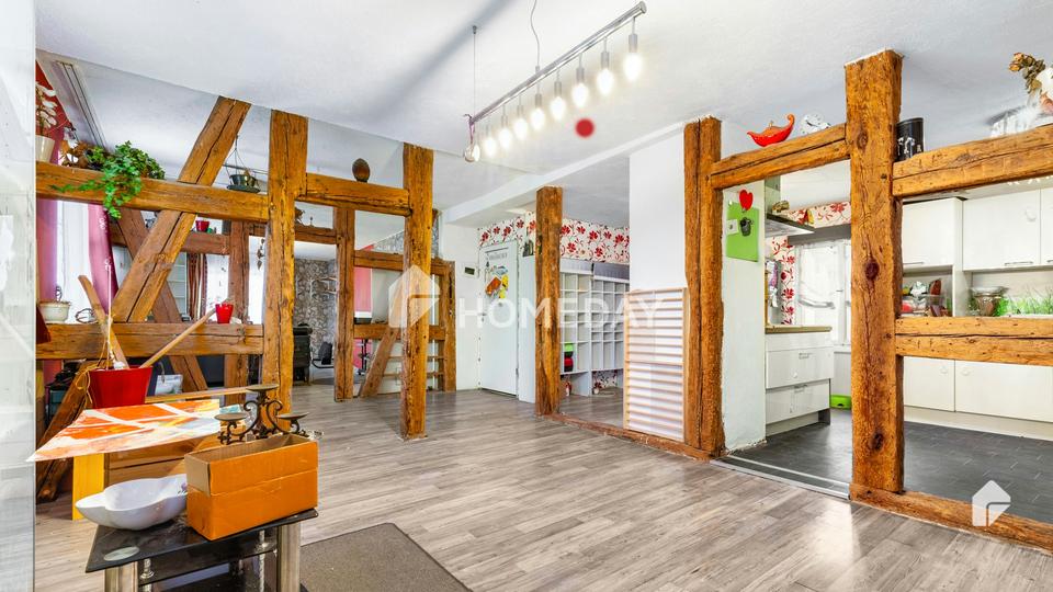 Charmantes Mehrfamilienhaus mit 3 Wohneinheiten in Schwabach – Ihre Investition in die Zukunft – Bild 3