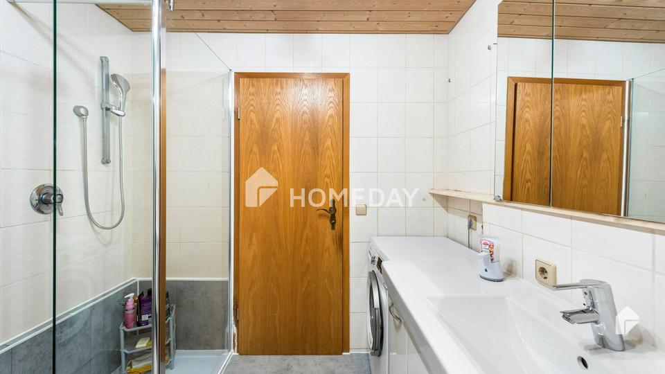 Lichtdurchflutete Maisonettewohnung mit Haus-Charakter und Loggia – Ihr neues Zuhause – Bild 10