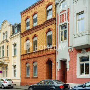Altbau-Mehrfamilienhaus mit 6 Wohneinheiten und gemeinschaftlichem Garten