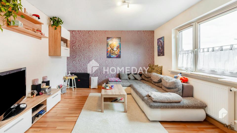 Charmantes Mehrfamilienhaus mit zwei Wohneinheiten, Garage, Carport und großzügigem Garten – Bild 3