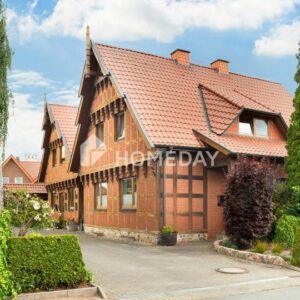 Zwei großzügige Wohneinheiten auf traumhaftem Grundstück – Wohnen & Vermieten in idyllischer Lage