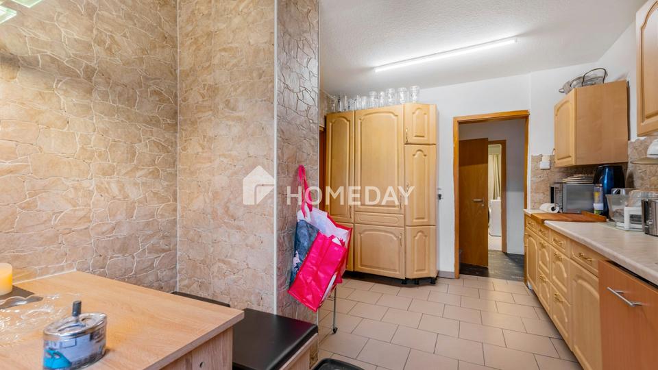 Familienfreundlicher 4-Zimmer-Bungalow mit Garten, zwei Terrassen und PV-Anlage – Bild 15