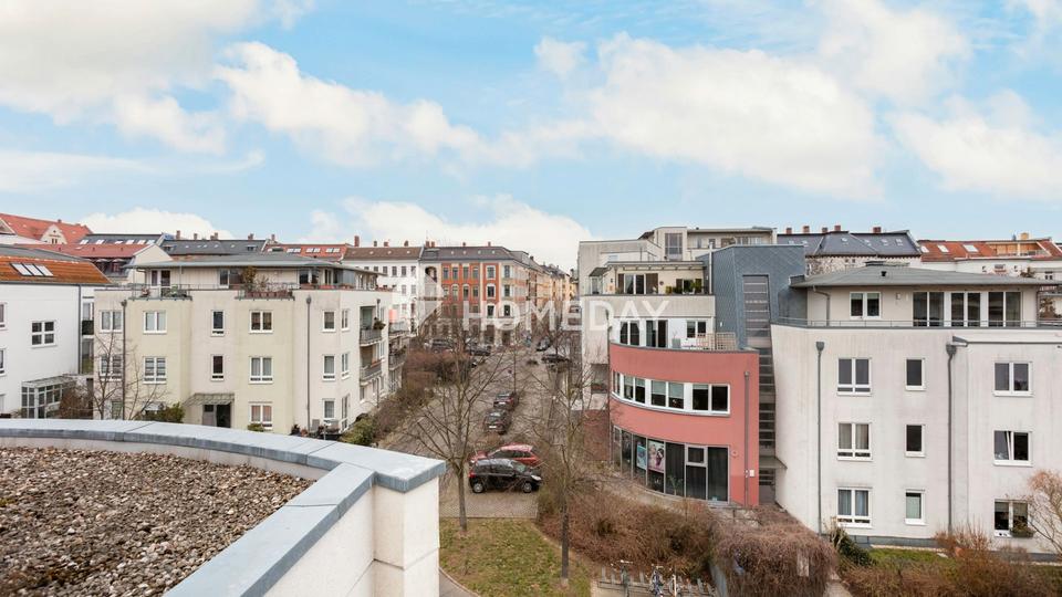 Ruhig, zentral, besonders – 2-Zimmer-Wohnung mit Dachterrasse, EBK und TG-Stellplatz! – Bild 6