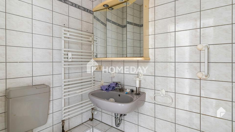 Ideal für Investoren! Gepflegtes MFH mit 3 Wohnungen und 2 Gewerbeflächen – Bild 16