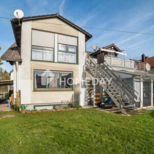 Mehrgenerationenhaus mit Gartenparadies & hochwertiger Ausstattung in Top-Lage