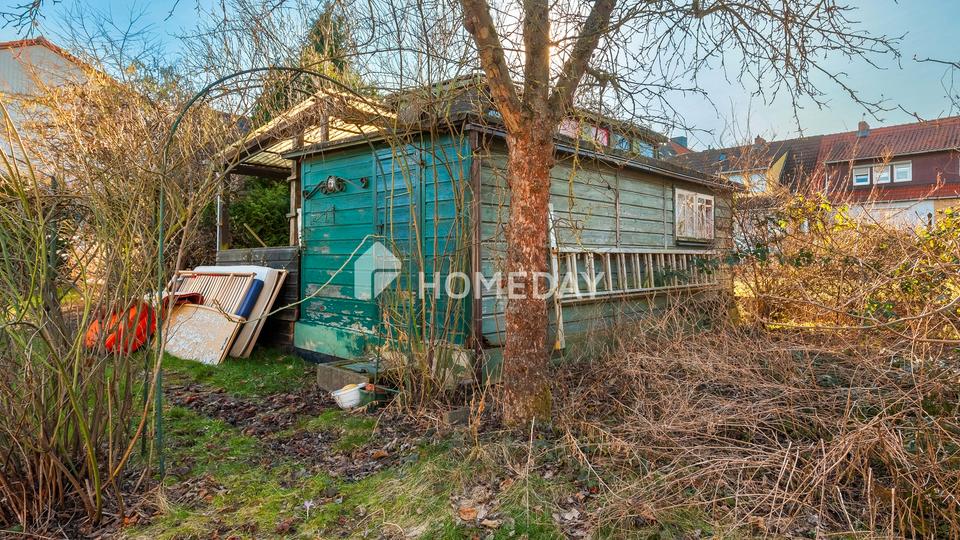 Sanierungsbedürftige Doppelhaushälfte mit 6 Zimmern, großem Grundstück und viel Potenzial – Bild 5