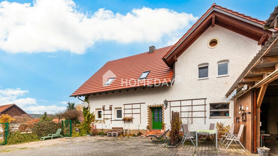 Historisches Familienidyll mit großem Grundstück und viel Raum zur Entfaltung – Bild 3