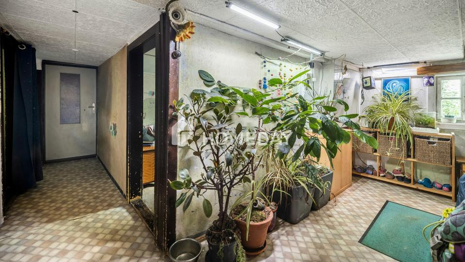 Denkmalgeschütztes Bauernhaus mit Scheune und Entwicklungspotenzial in idyllischer Lage – Bild 11