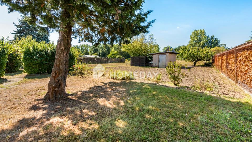 Familienidyll mit Wintergarten, Balkon und großem Grundstück – Bild 2