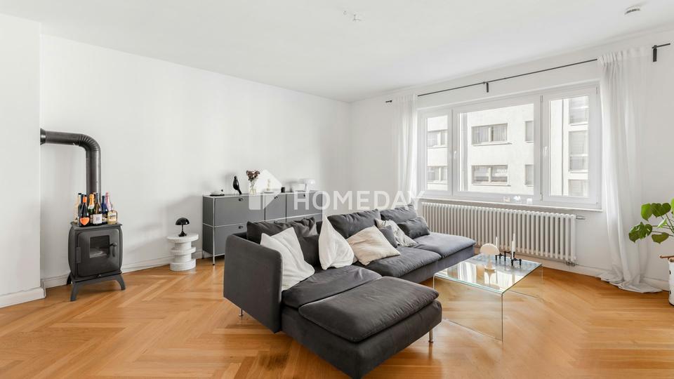 Stilvoll, zentral & bezugsfrei: Sanierte 2-Zimmer-Wohnung mit Loggia in der Südstadt