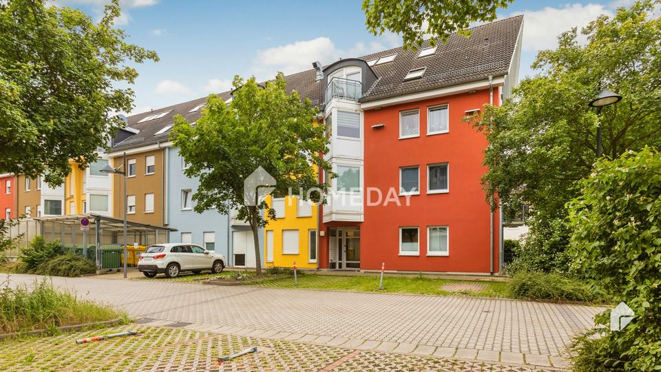 Gemütliche 1,5-Zimmer-Wohnung mit Balkon und Einbauküche in grüner Wohnanlage – Bild 3