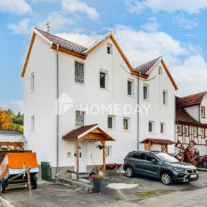 Modernisiertes EFH mit weiterem Ausbaupotential und schönem Grundstück