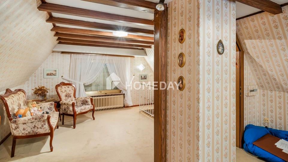 Frei stehendes EFH mit Wintergarten, großer Terrasse und Garten in ruhiger Lage von Hauptstuhl – Bild 14