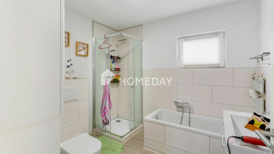 Ankommen und Wohlfühlen: modernisiertes Einfamilienhaus mit großem Grundstück für die ganze Familie – Bild 19