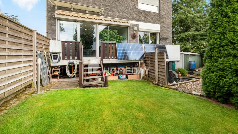 Modernisierte Erdgeschosswohnung mit Kamin, Massagedusche & privatem Garten – Wohnen mit Stil – Bild 3