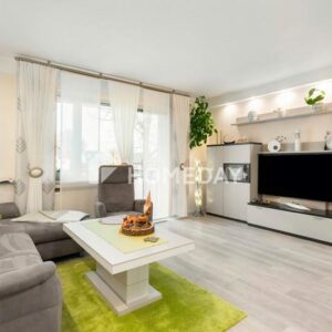 Gepflegte 3-Zimmer-Wohnung mit Balkon, moderner Ausstattung und Einbauküche