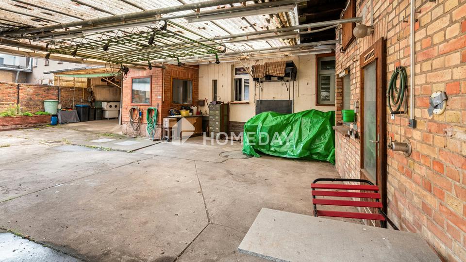 Hand- und Heimwerker aufgepasst: Backsteinhaus mit eigener Werkstatt und großem Grundstück – Bild 5