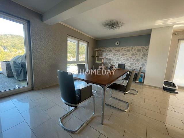 Exklusives Einfamilienhaus in ruhiger Lage mit tollem Ausblick – Stilvoll, modern und bezugsfertig – Bild 16