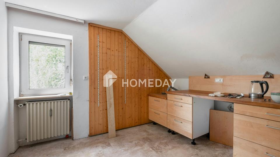 Dreifamilienhaus mit ca. 240 m² Wohnfläche auf großzügigem Grundstück – Bild 9