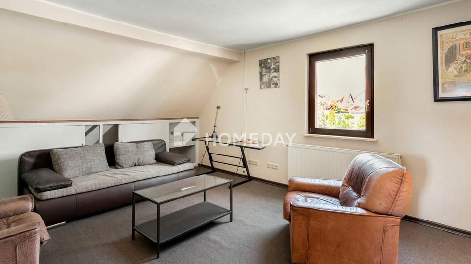 Charmantes MFH mit drei Wohneinheiten, 3 Garagen und Stellplätzen in attraktiver Lage von Neuhof – Bild 19