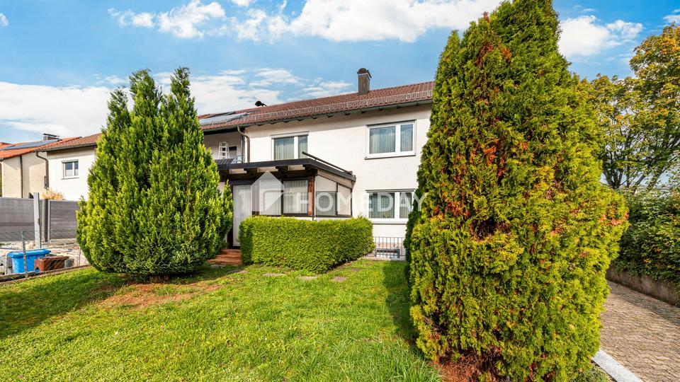 Familienfreundliches EFH mit sonnigem Wintergarten, Doppelgarage & großzügigem Grundstück