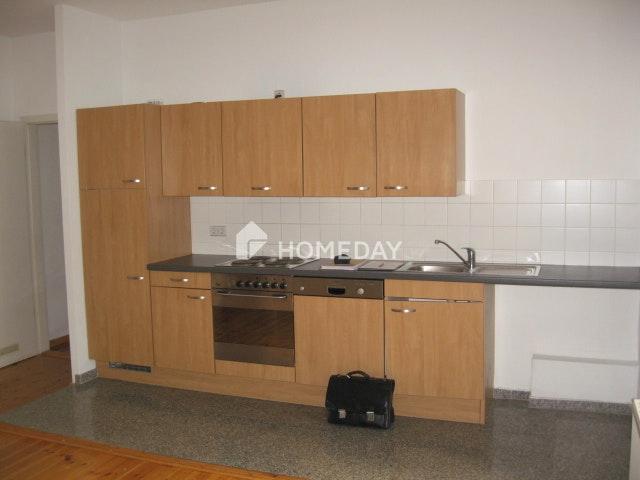 Altbaucharme trifft Großstadtgefühl – Ihr neues Zuhause in Friedrichshain wartet. – Bild 7