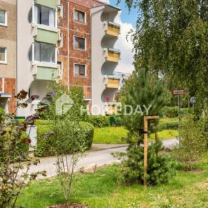 Gepflegte Wohnung mit Sonnenloggia & Aussicht – Viel Grün, top Lage